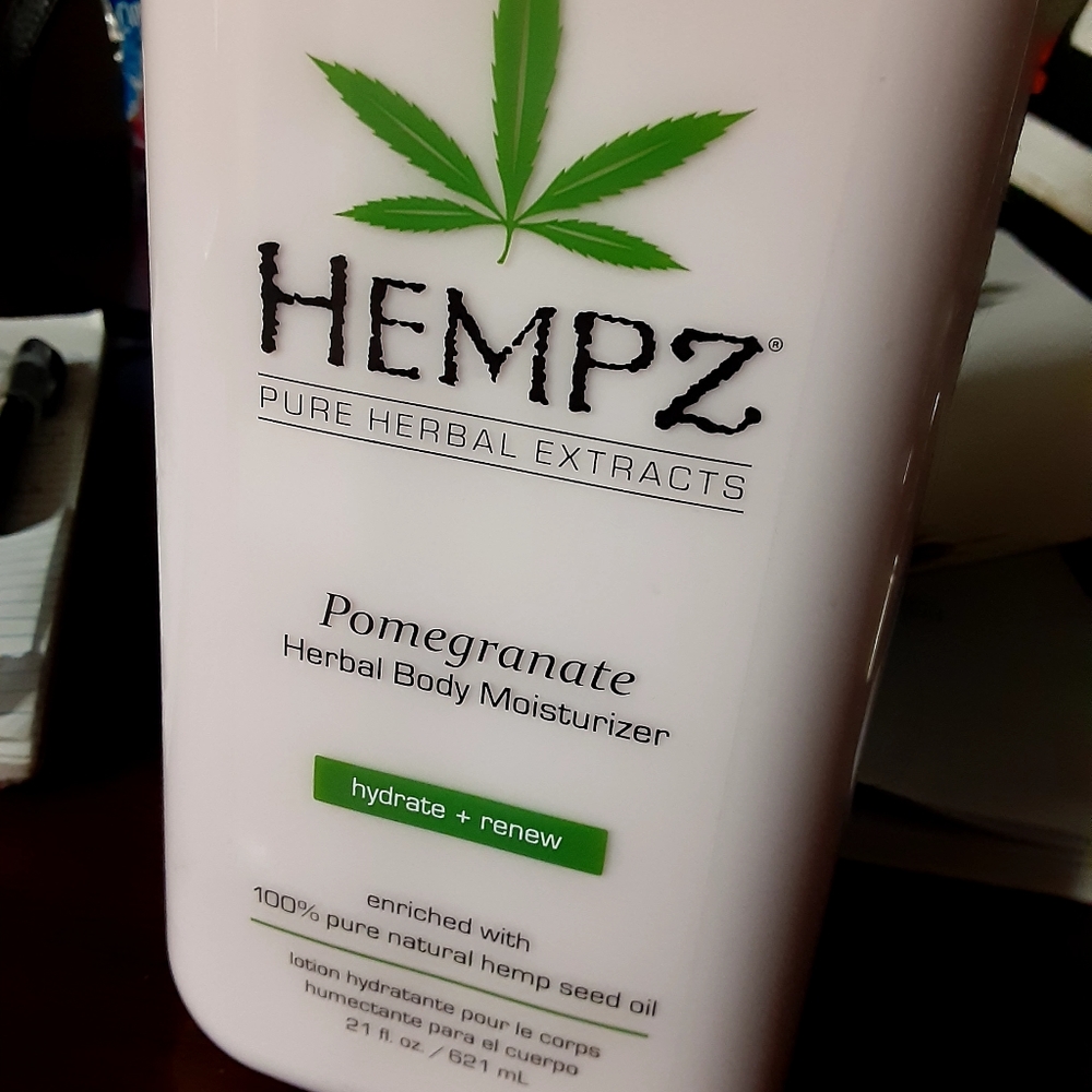 Hempz pomegranate moisturizer